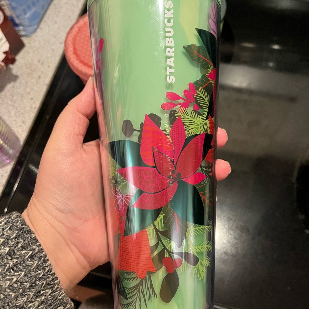 Starbucks 2021 Color Changing Christmas Cup